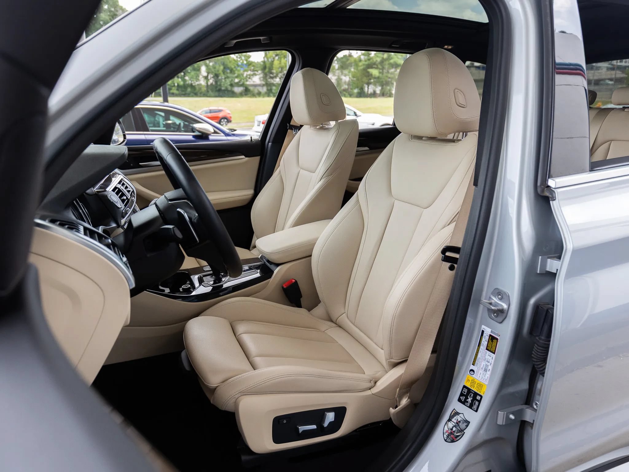 Used 2019 BMW X3 xDrive30i AWD/4WD image 16