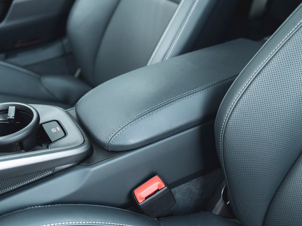 Used 2025 Porsche 911 Carrera image 26