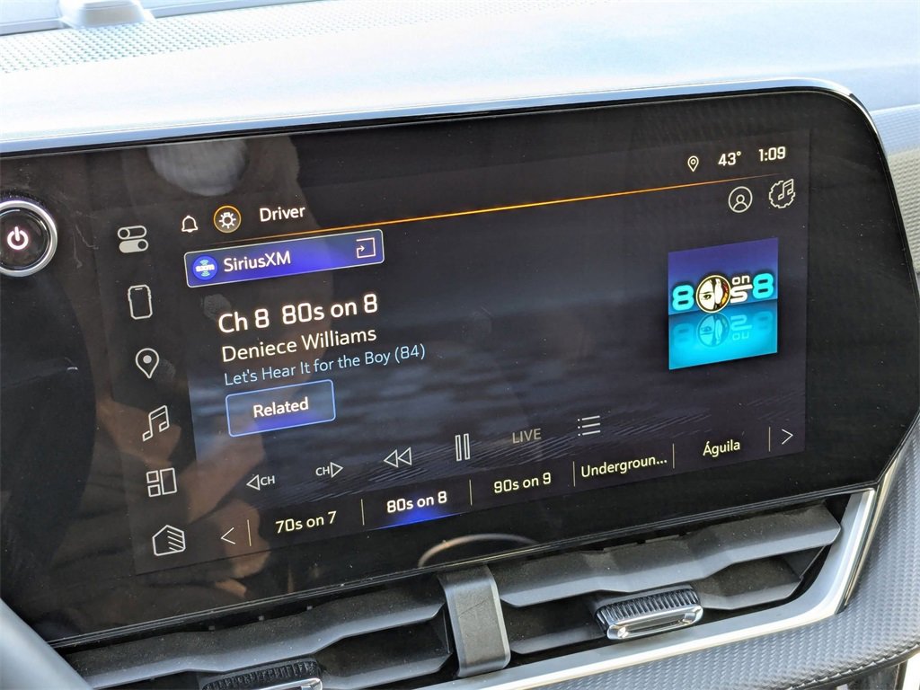 Used 2025 Chevrolet Equinox LT image 24