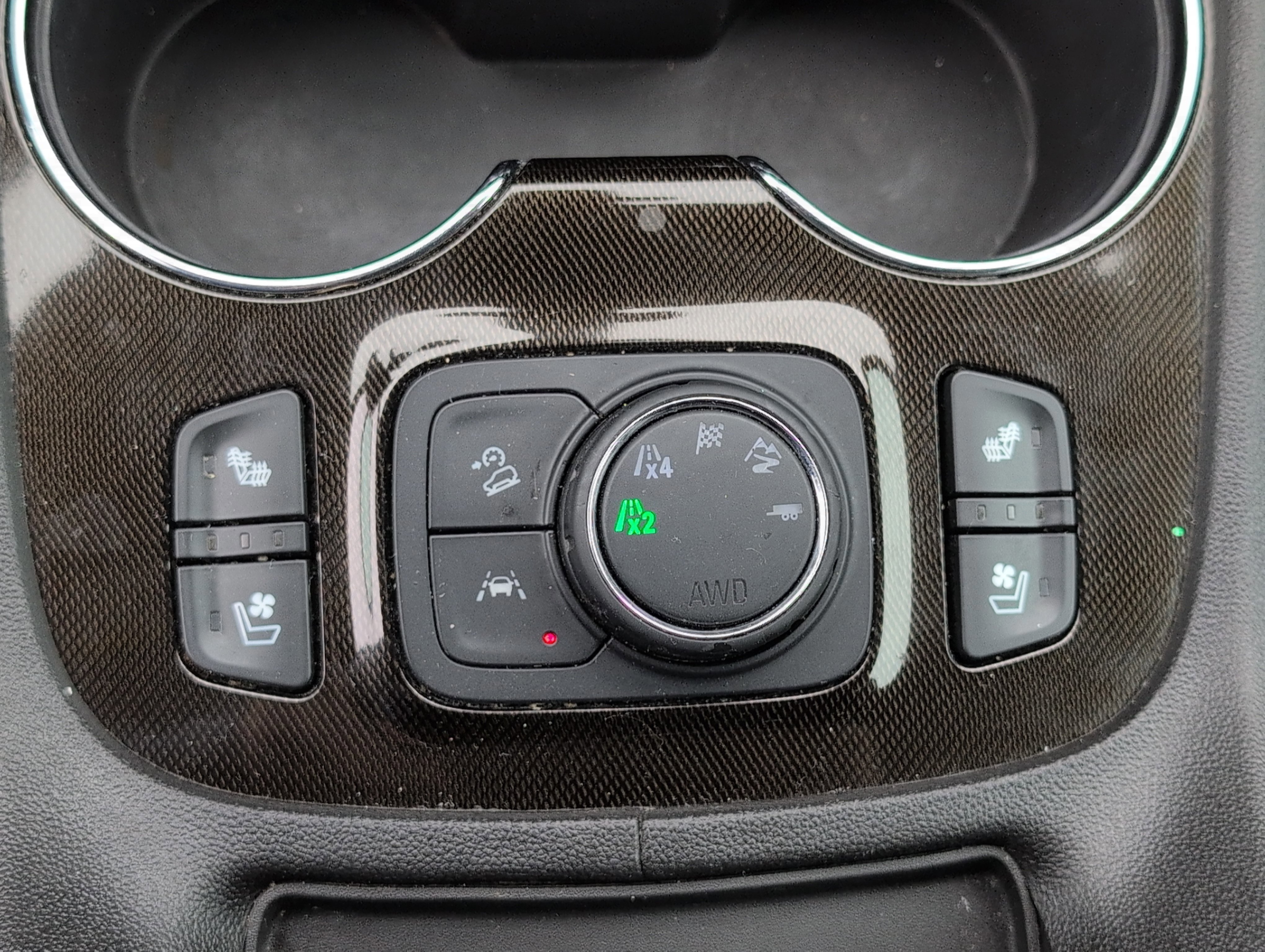 Used 2021 GMC Acadia AT4 w/ Preferred Package AWD/4WD image 22