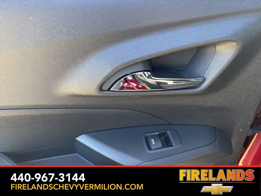 Used 2024 Chevrolet Trax RS w/ Driver Confidence Package image 36