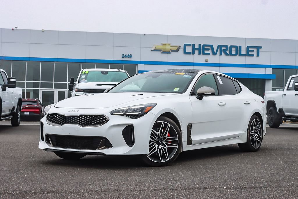 Used 2022 Kia Stinger GT1 image 1