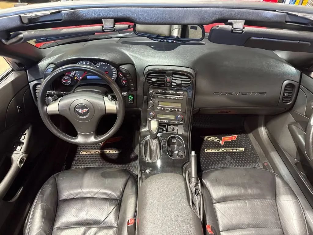 Used 2008 Chevrolet Corvette Coupe w/ Preferred Equipment Group RWD image 12