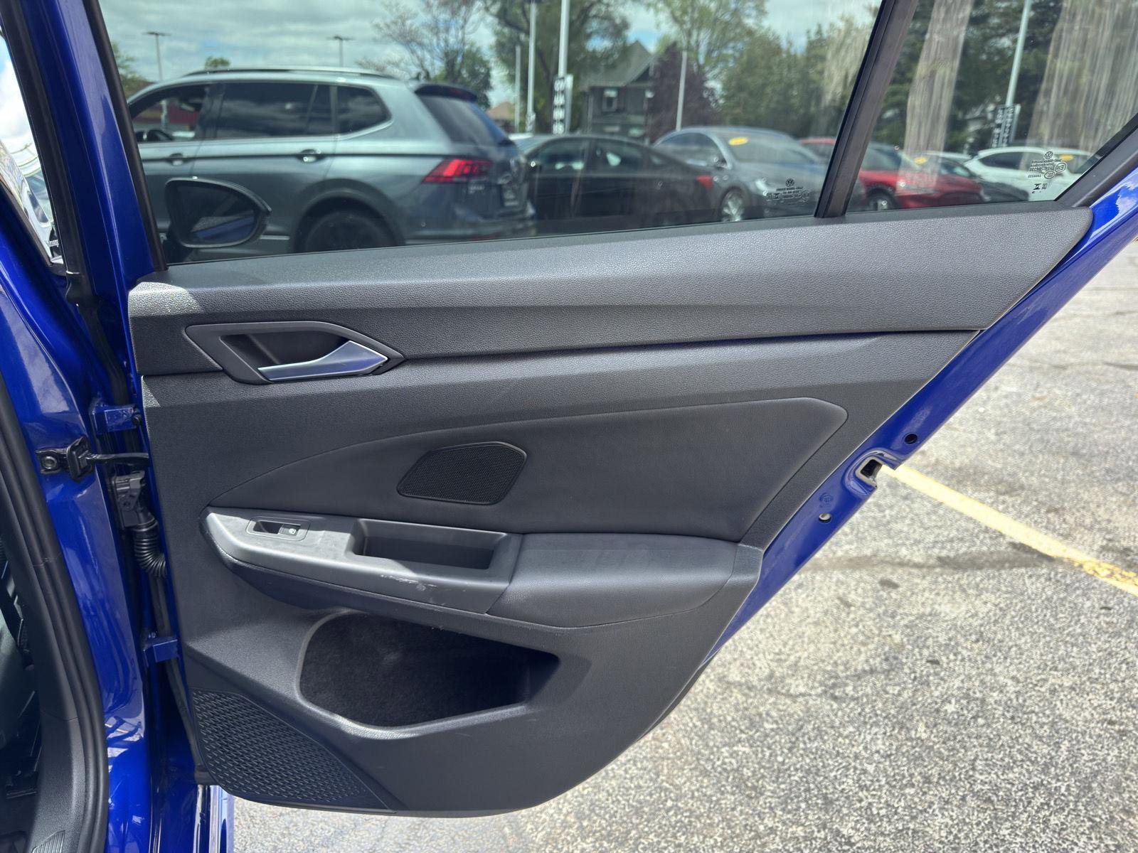Used 2024 Volkswagen Golf R AWD/4WD image 40