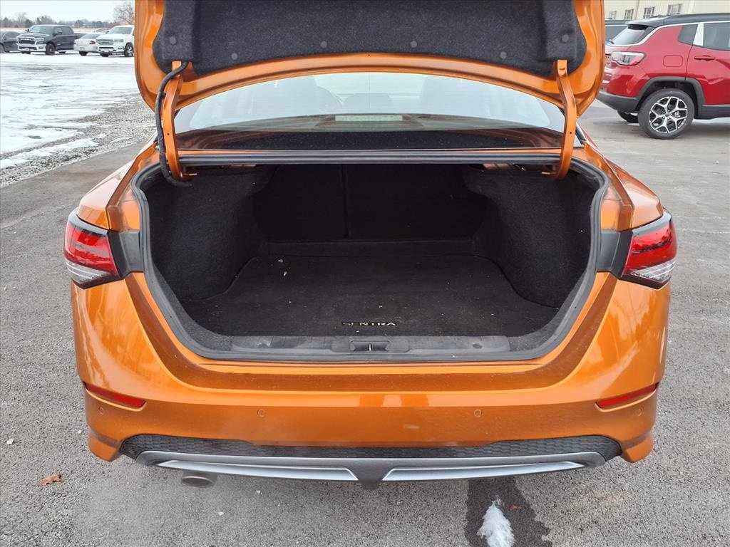 Used 2020 Nissan Sentra SR w/ Premium Package image 29