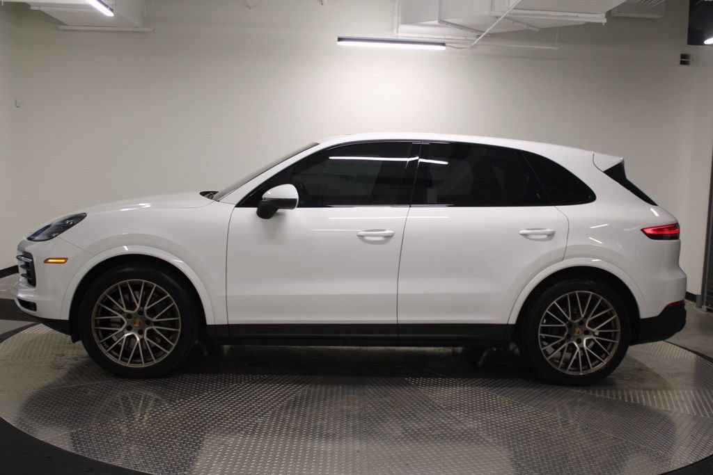 Certified 2023 Porsche Cayenne S Platinum image 2