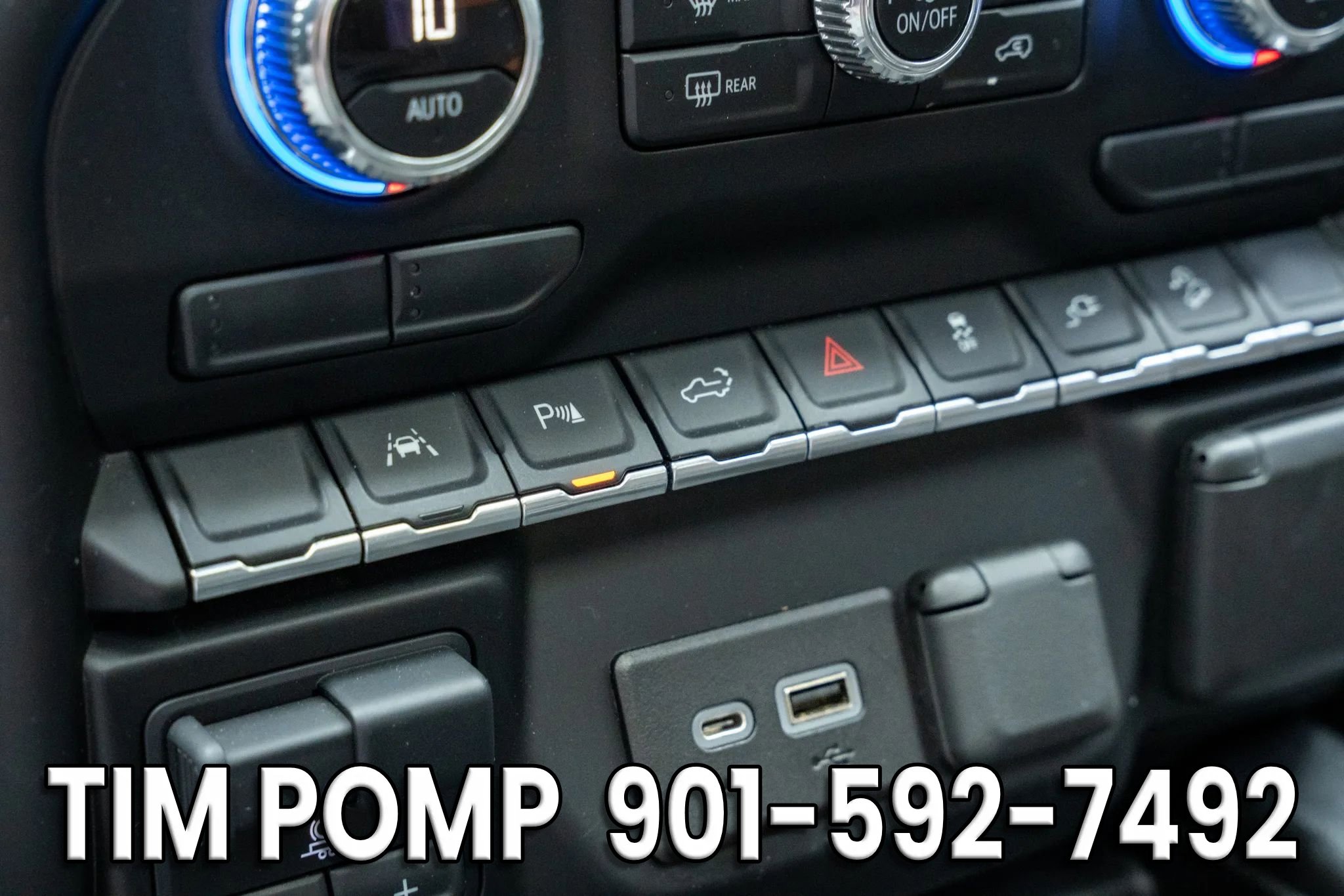 Used 2022 GMC Sierra 1500 AT4 w/ AT4 Premium Package AWD/4WD image 23