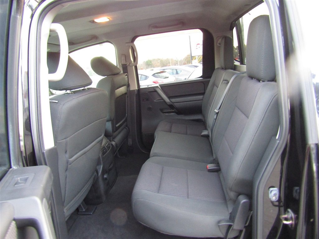 Used 2012 Nissan Titan SV w/ SV Value Truck Pkg image 19