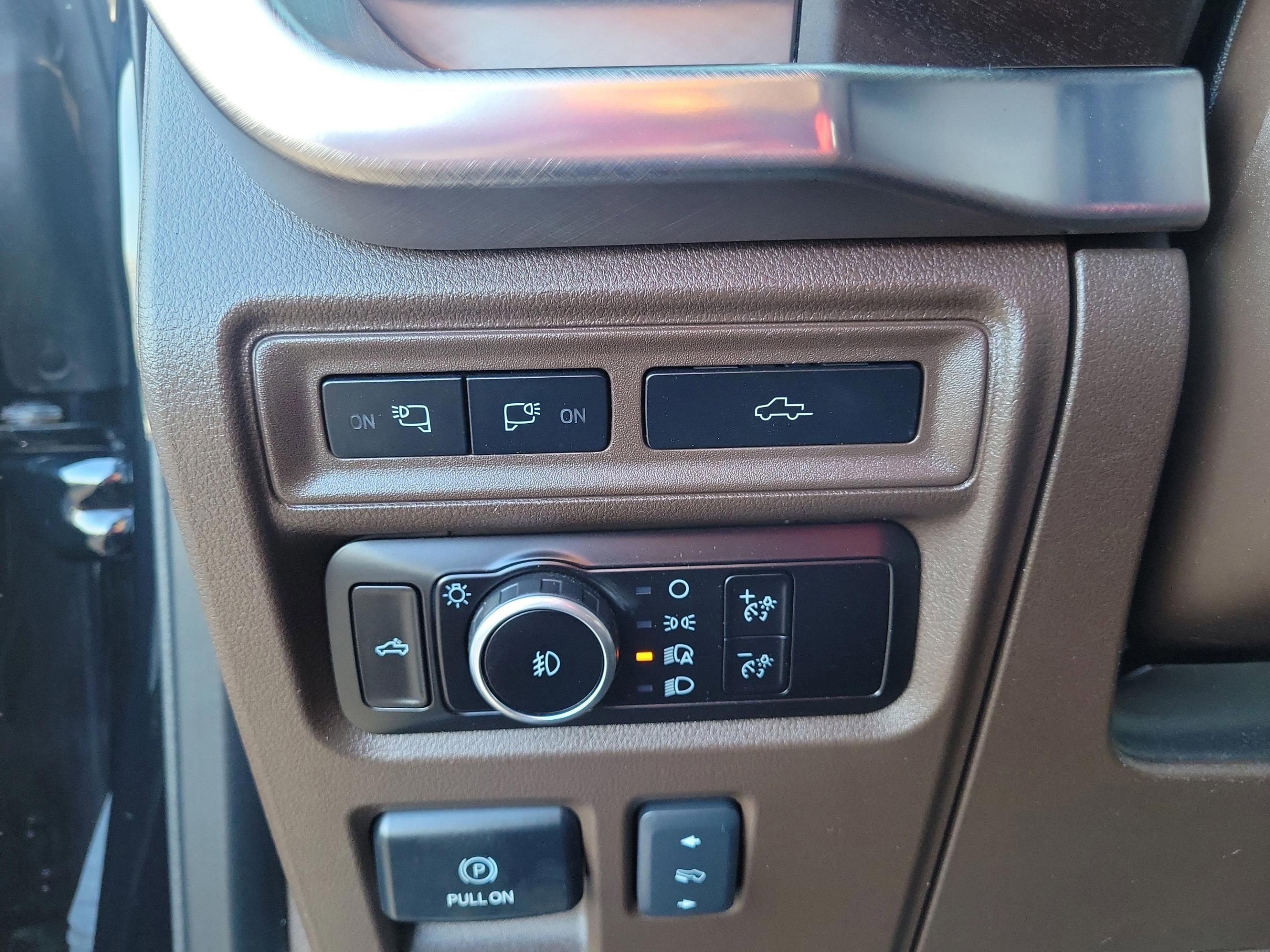 Used 2023 Ford F150 King Ranch w/ Equipment Group 601A High AWD/4WD image 16