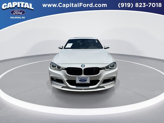 Used 2016 BMW 328i xDrive Sedan AWD/4WD image 3