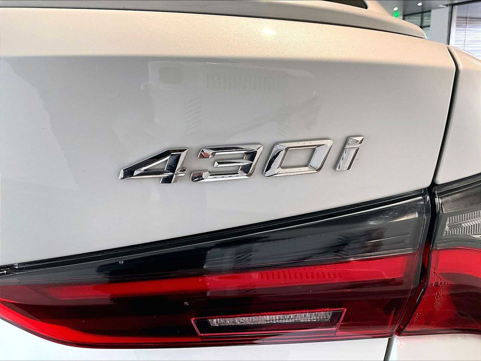 Used 2025 BMW 430i xDrive w/ M Sport Package image 36