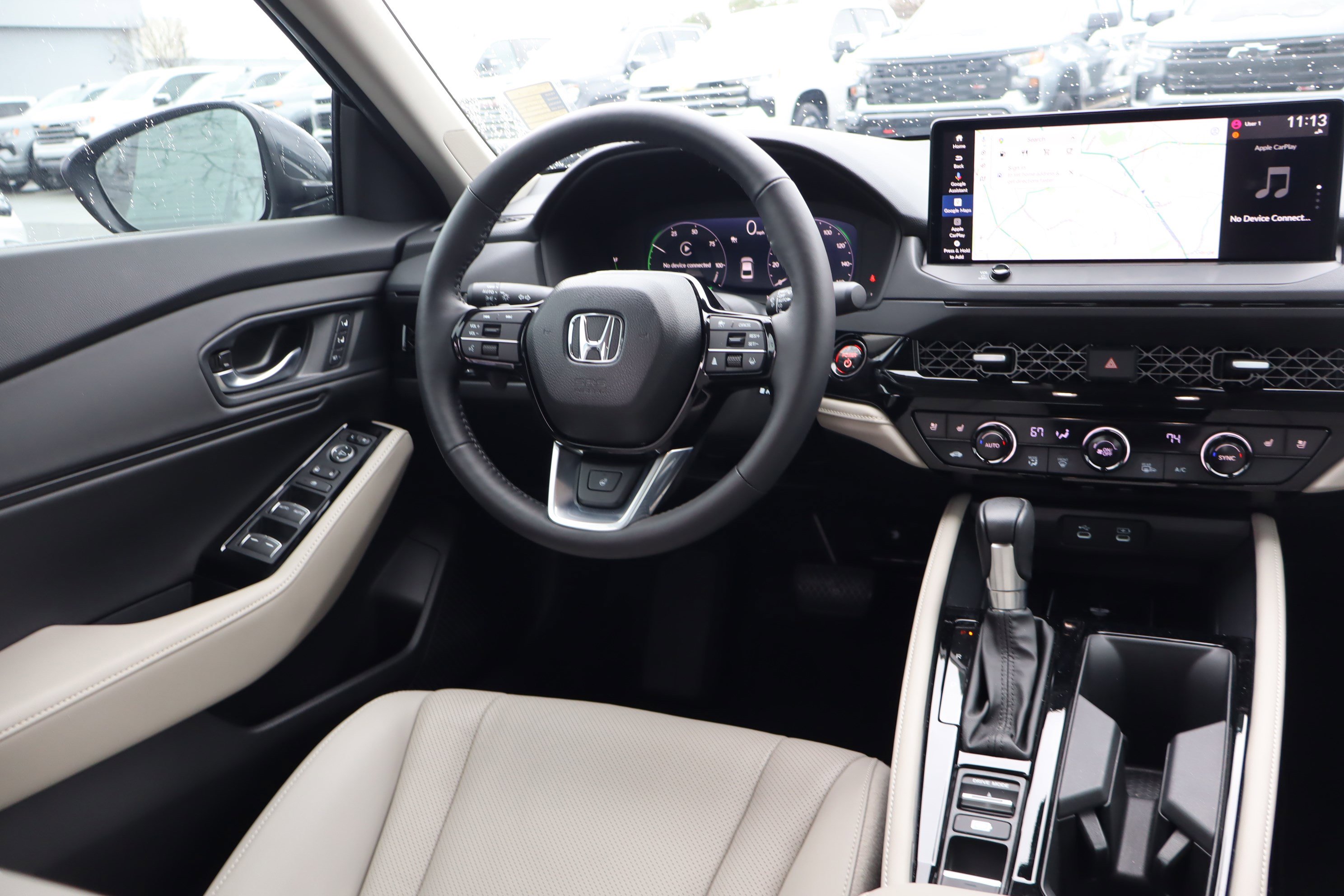 Used 2025 Honda Accord Touring image 12