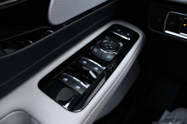 New 2026 Lincoln Aviator Reserve AWD/4WD image 7