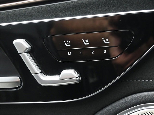 Used 2022 Mercedes-Benz EQS 580 4MATIC Sedan image 51