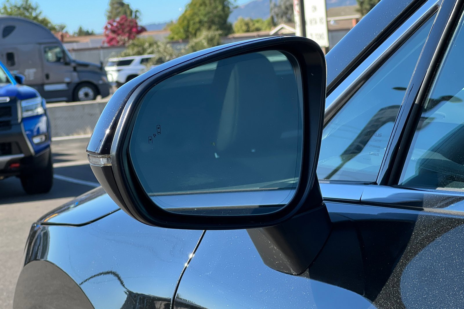 Used 2024 Lexus RX 350 FWD image 53