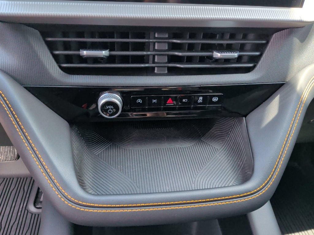 Used 2026 Ford Explorer Tremor w/ Tremor Ultimate Package AWD/4WD image 32