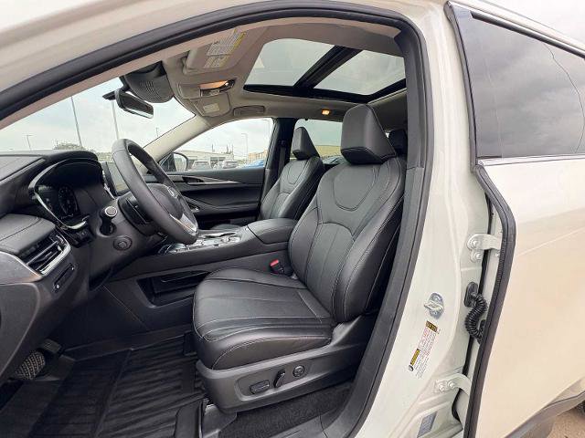 Certified 2024 INFINITI QX60 Luxe w/ Performance Audio Package FWD image 15