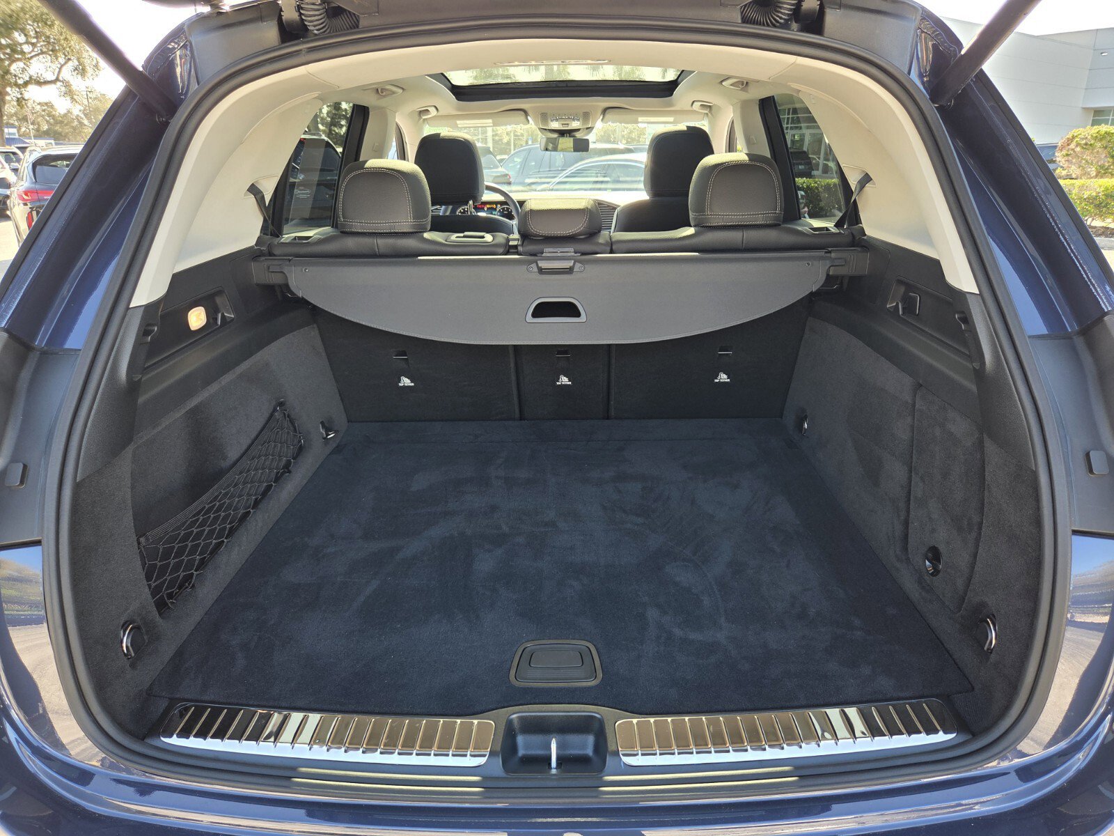 Used 2025 Mercedes-Benz GLE 350 4MATIC image 15