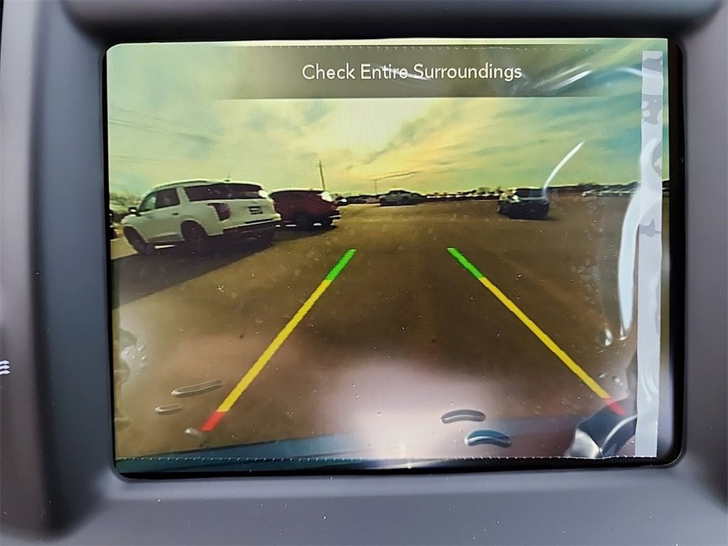 Used 2023 Chrysler 300 Touring w/ Sport Appearance Package image 5