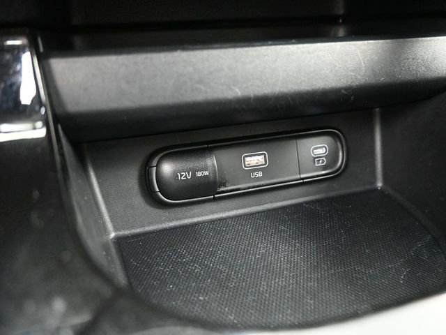 Used 2025 Kia Seltos S image 30