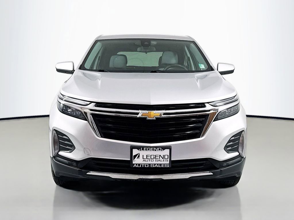 Used 2022 Chevrolet Equinox LT image 2