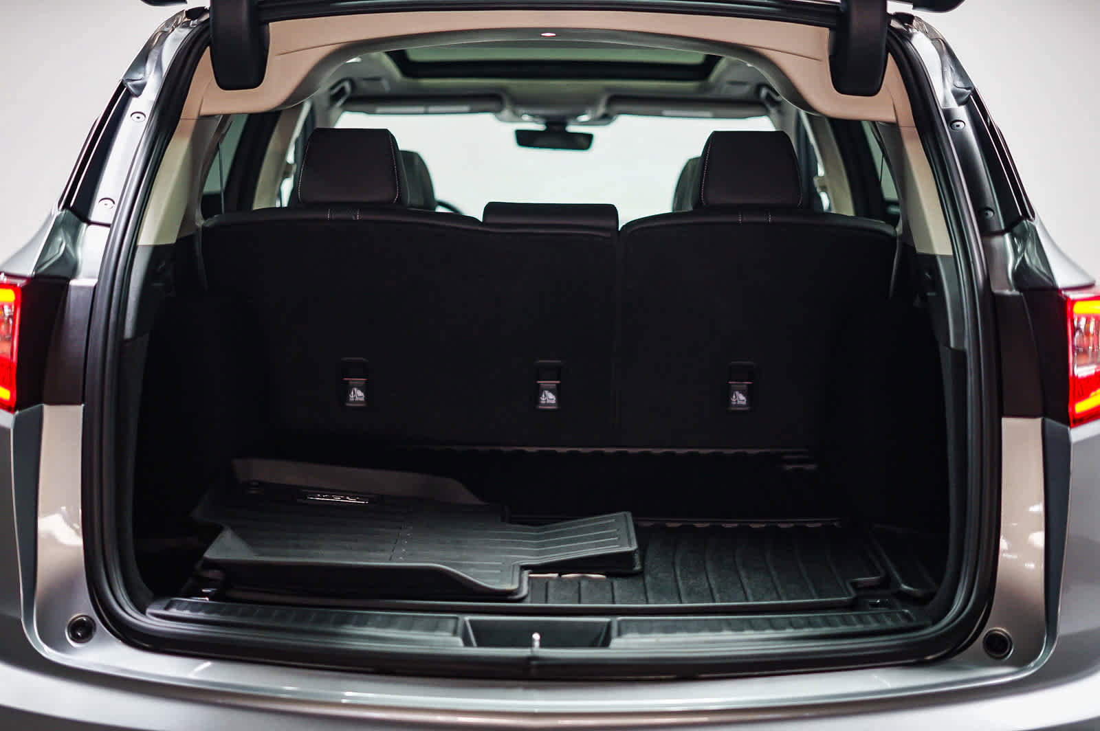 Used 2025 Acura RDX SH-AWD w/ Technology Package image 31