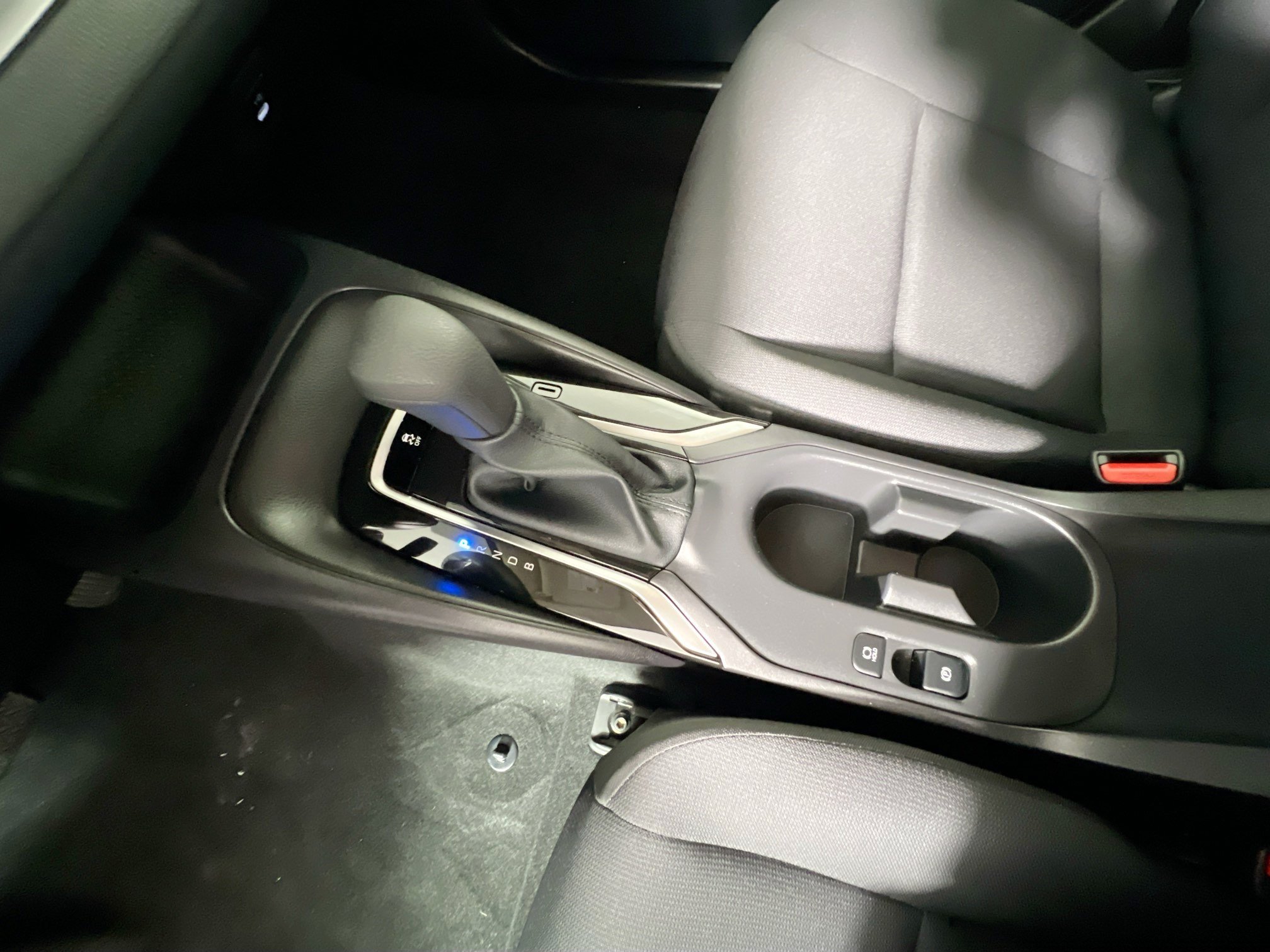 Used 2026 Toyota Corolla LE FWD image 25