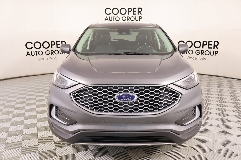 Used 2024 Ford Edge SEL image 9