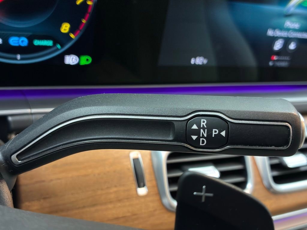 Used 2022 Mercedes-Benz GLS 450 4MATIC image 25