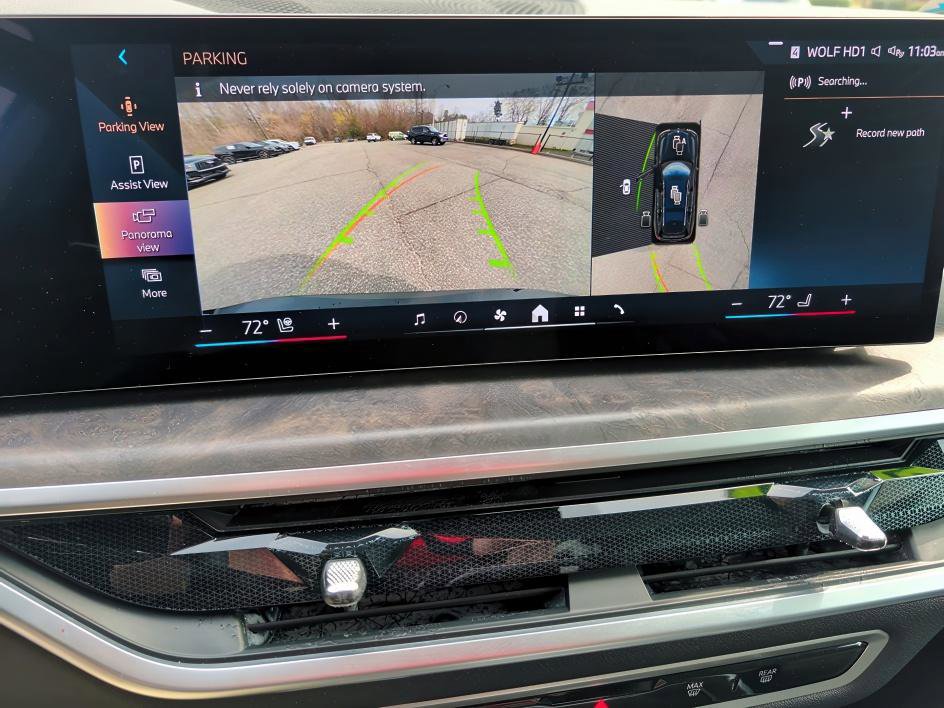 Used 2025 BMW X7 xDrive40i w/ Premium Package image 23