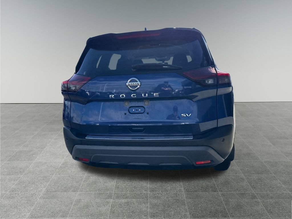 Used 2021 Nissan Rogue SV image 4