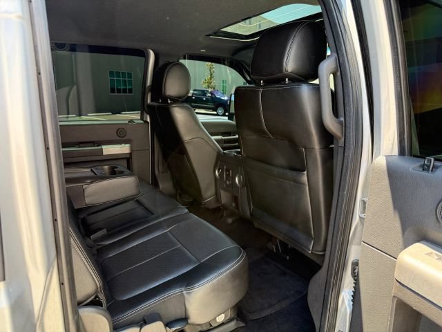 Used 2014 Ford F250 Lariat w/ Lariat Ultimate Package AWD/4WD image 19
