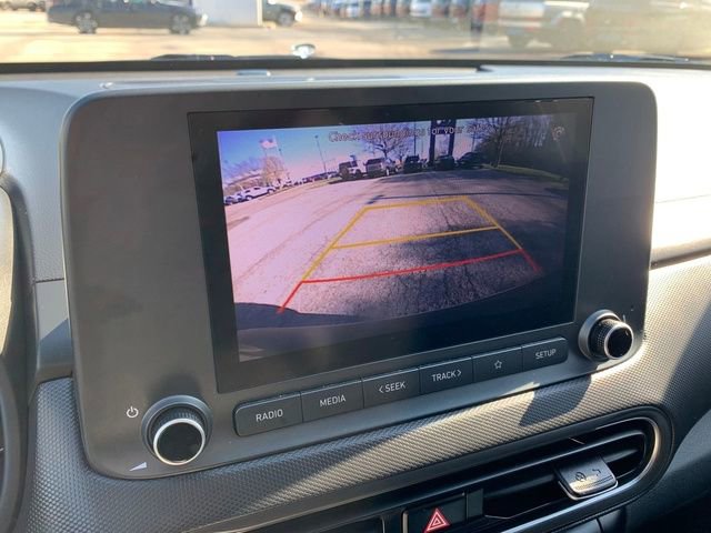 Used 2022 Hyundai Kona SEL image 30