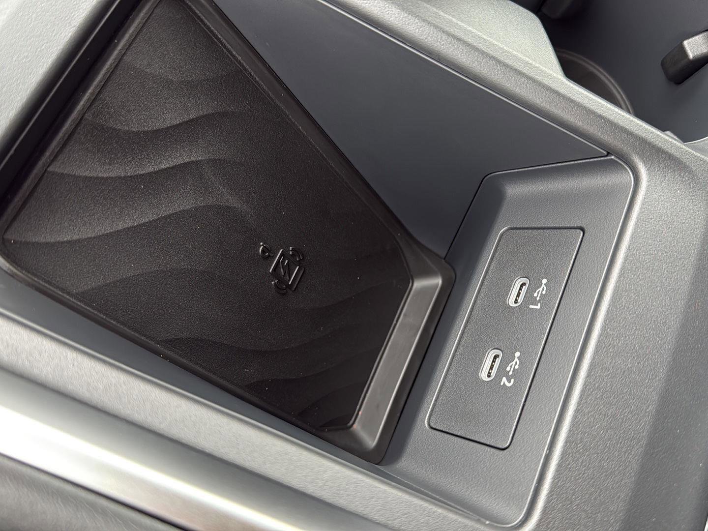 New 2026 Nissan Armada SL w/ Captain's Chari Seat Package image 29