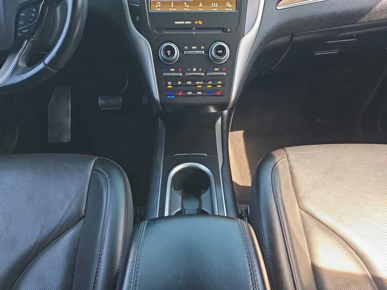 Used 2019 Lincoln MKC Reserve w/ MKC Climate Package FWD image 21