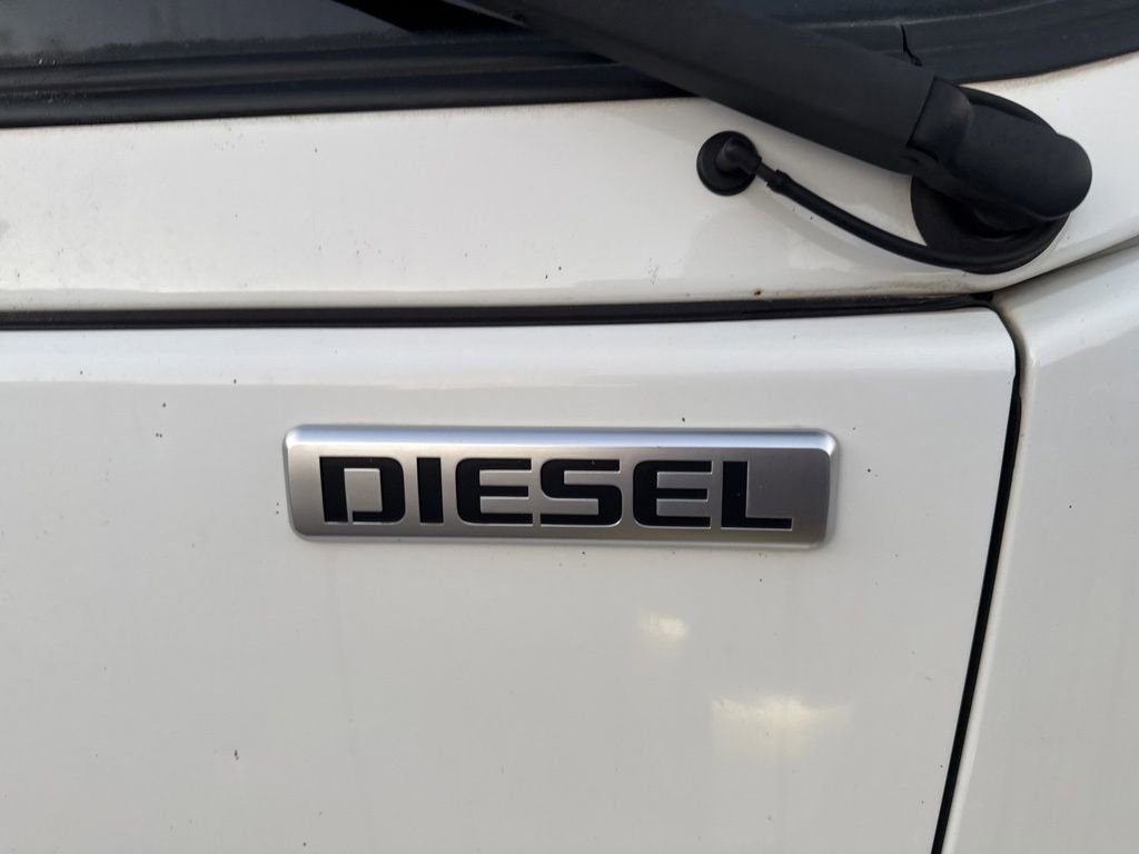 Used 2023 Chevrolet Low Cab Forward 5500XD image 36