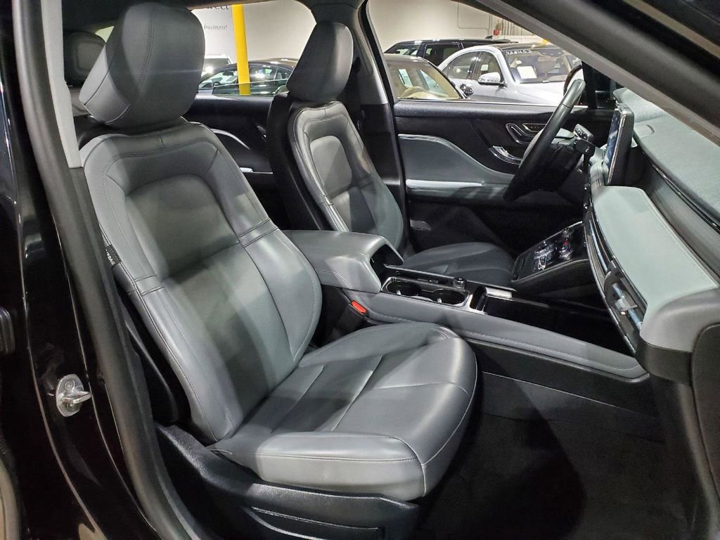 Used 2022 Lincoln Corsair FWD image 15