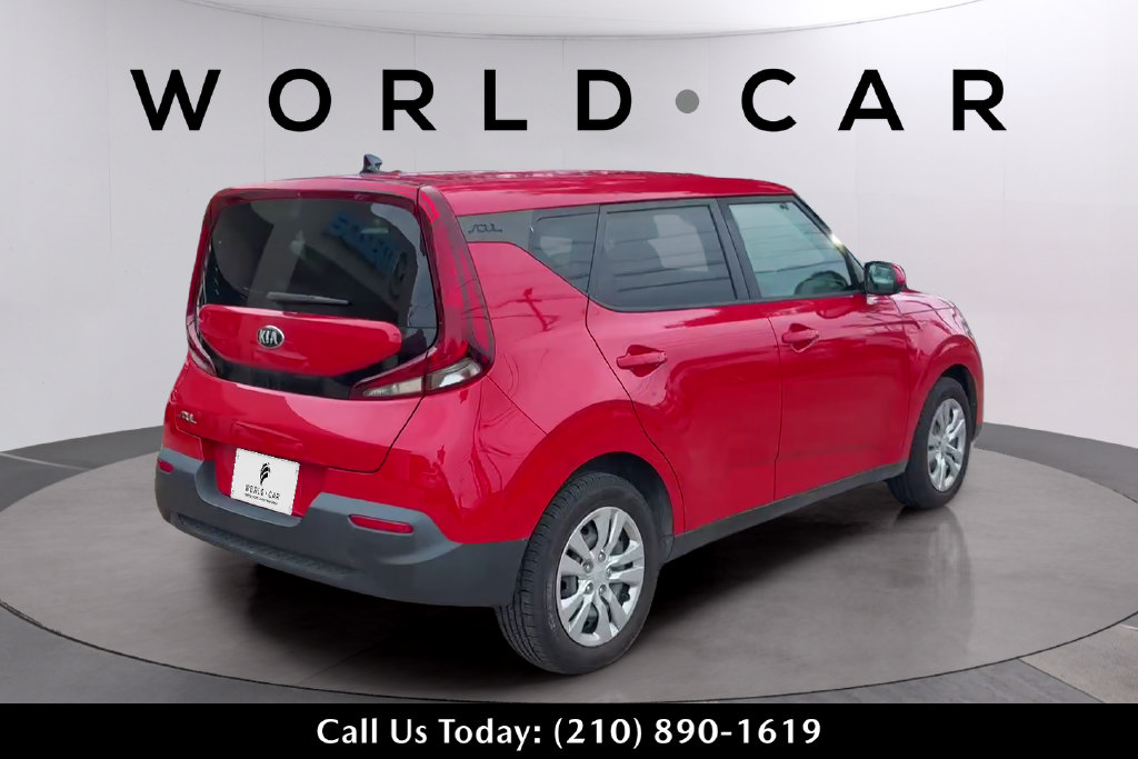 Used 2020 Kia Soul LX FWD image 5