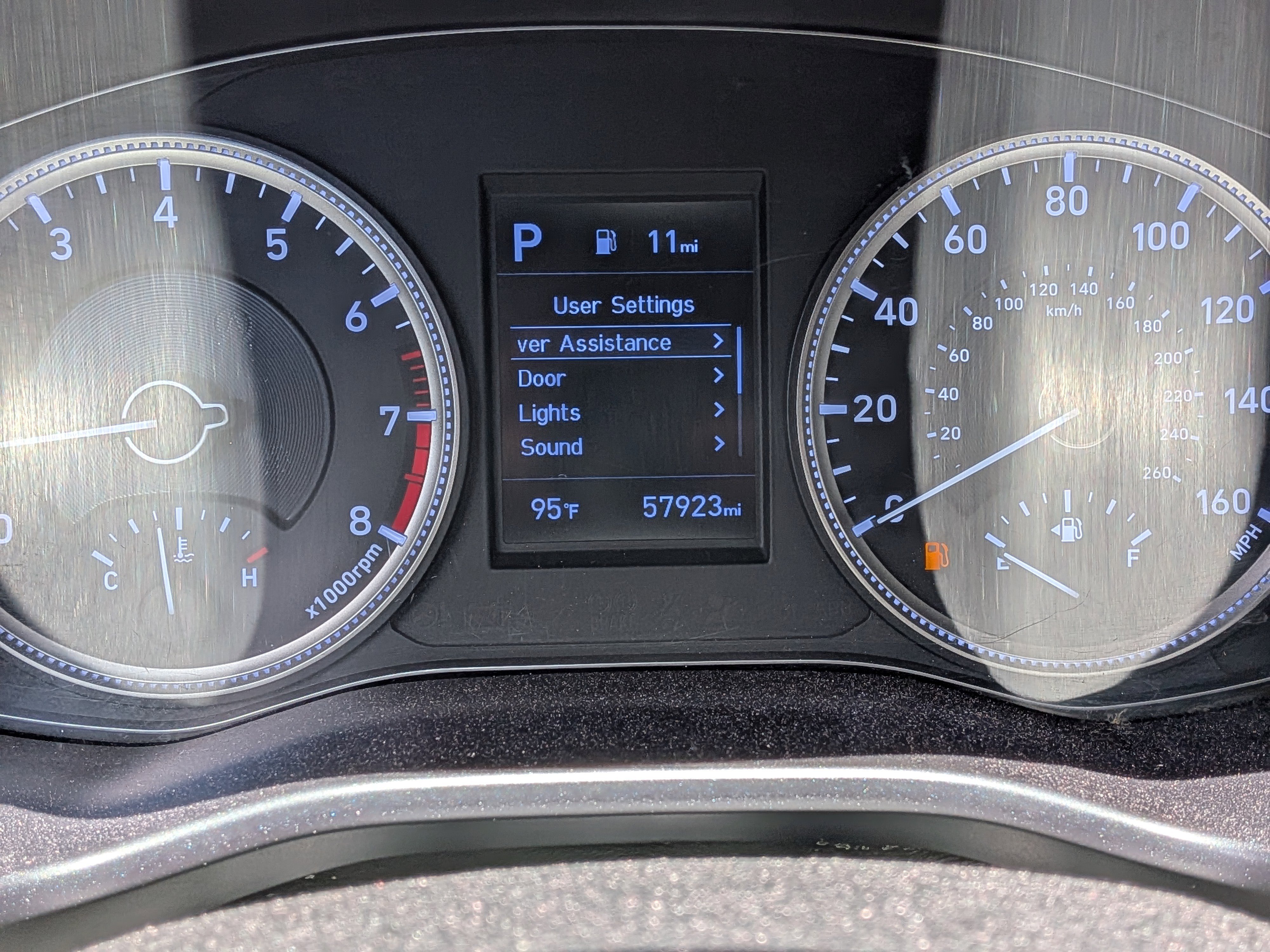 Used 2019 Hyundai Santa Fe SE FWD image 28