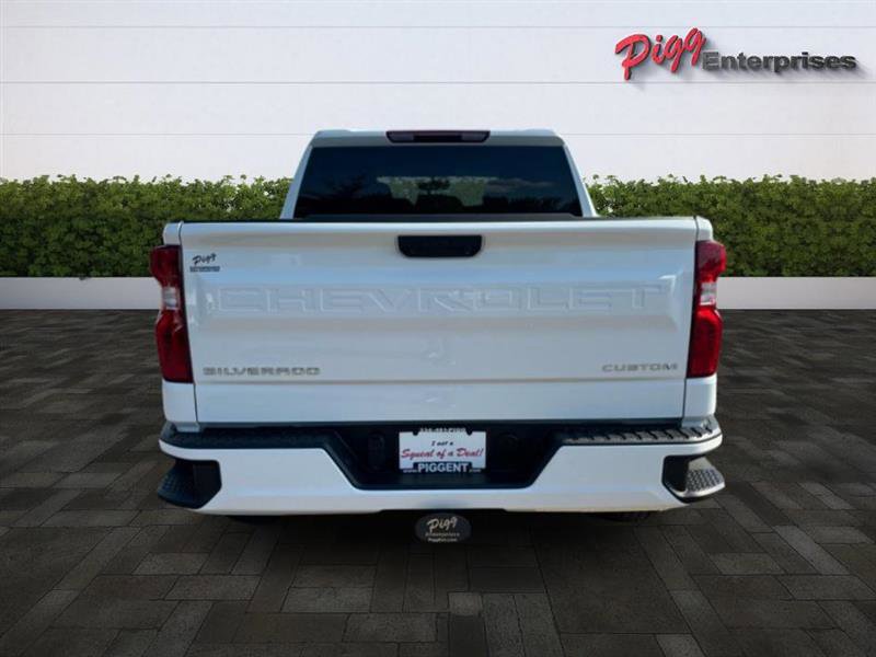 Used 2025 Chevrolet Silverado 1500 Custom image 10