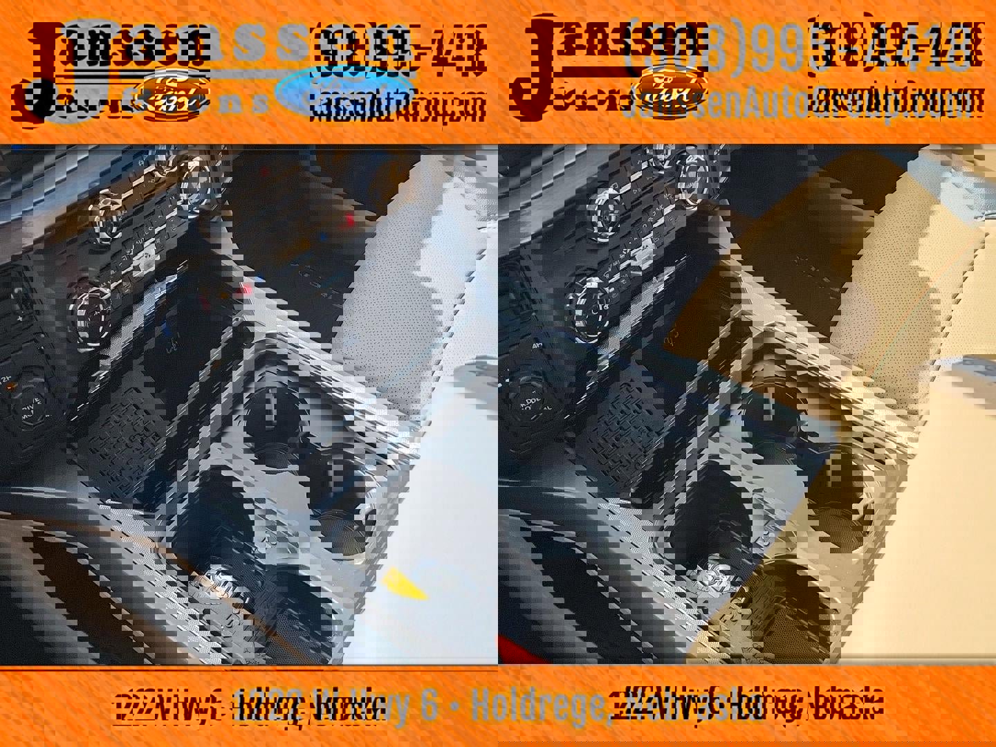 Used 2025 Ford F250 Lariat image 34