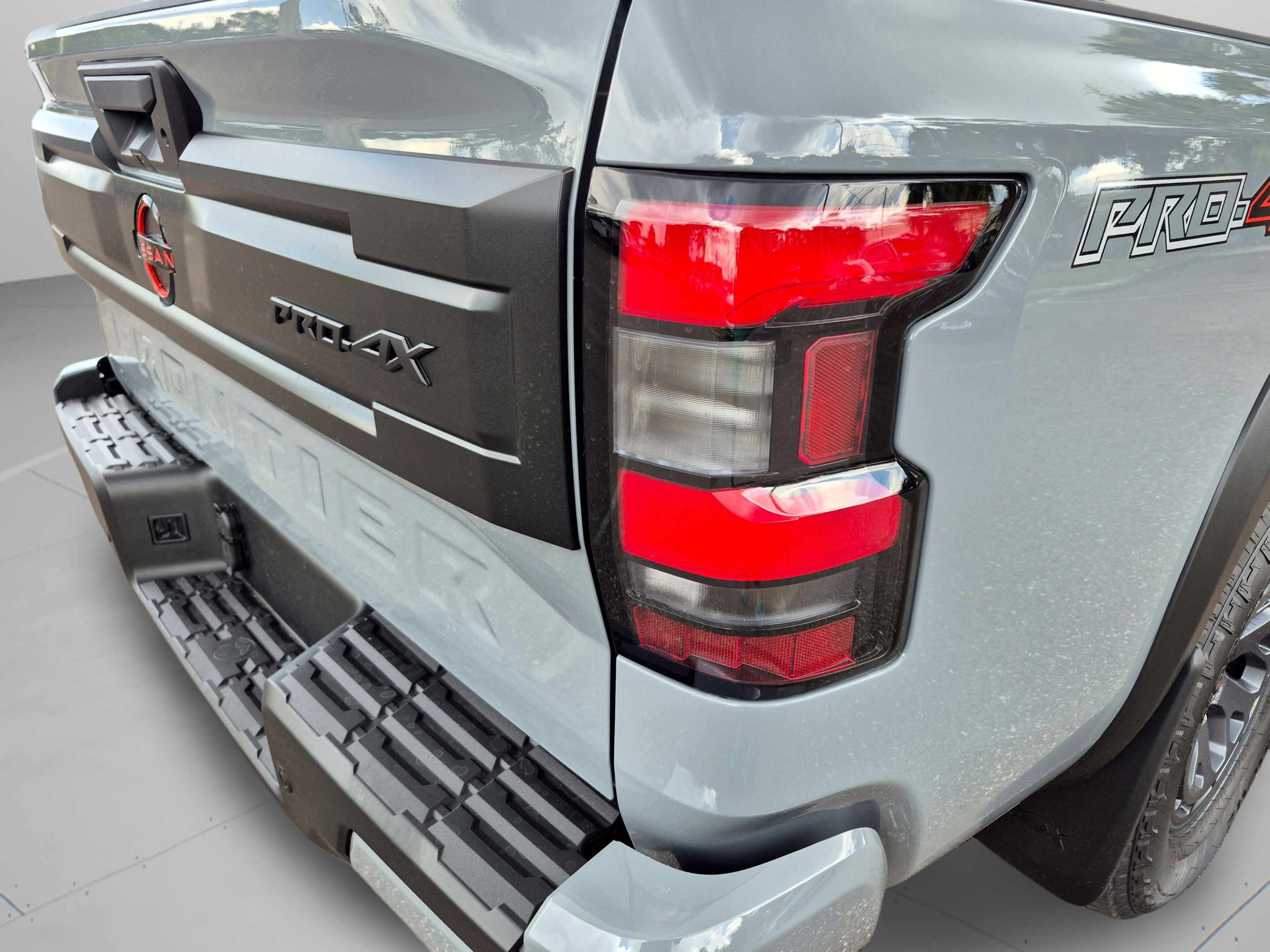 New 2026 Nissan Frontier PRO-4X w/ Pro Premium Package AWD/4WD image 38