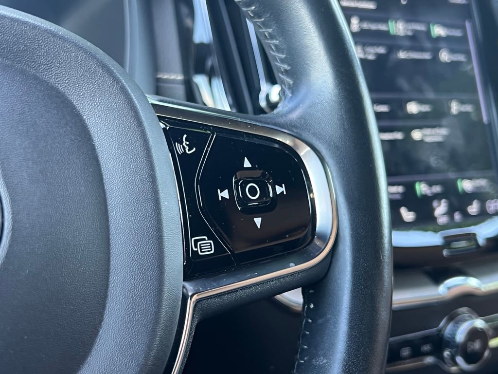 Used 2019 Volvo XC60 T5 Inscription AWD/4WD image 25