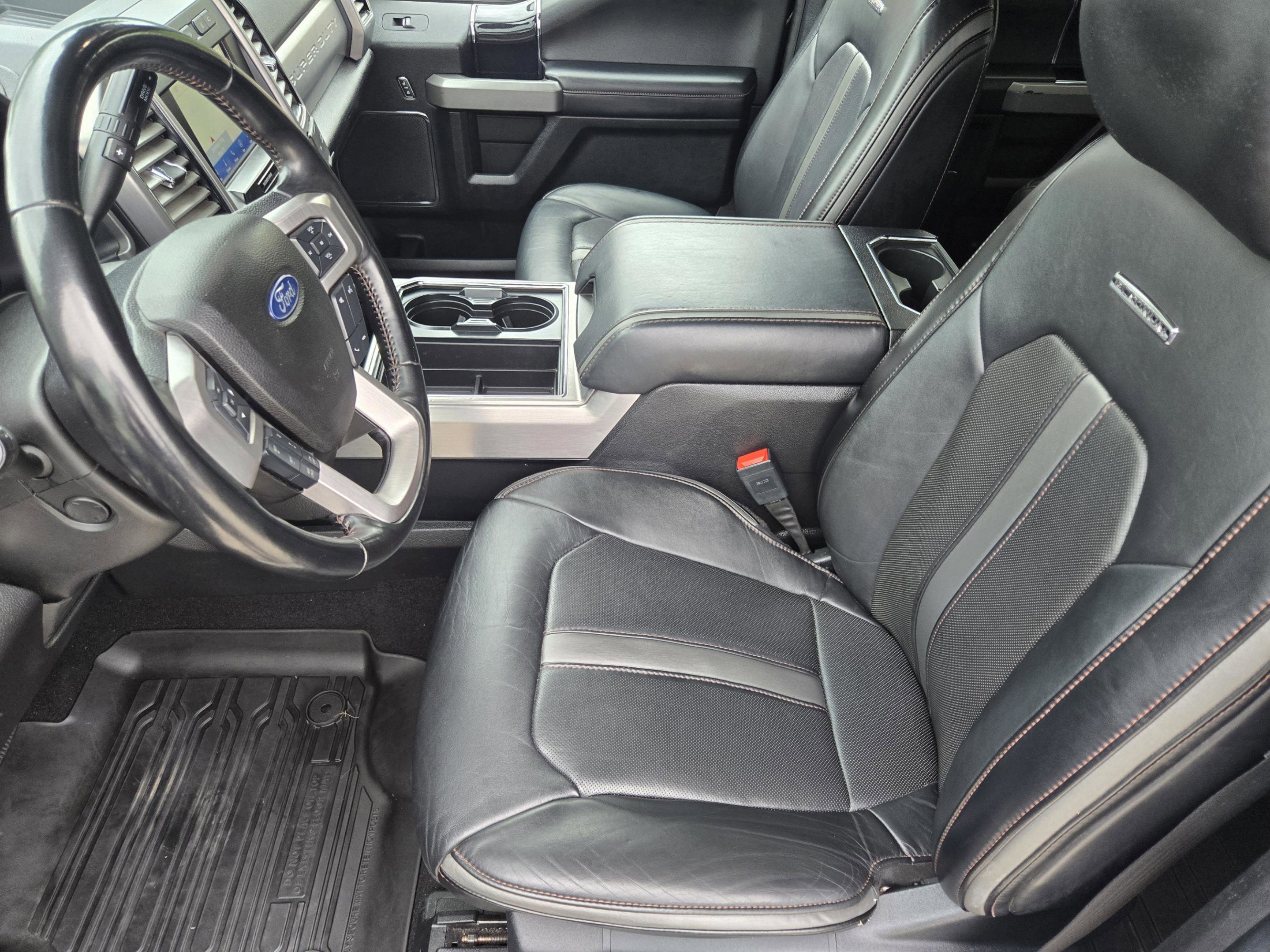 Used 2020 Ford F350 Platinum image 9