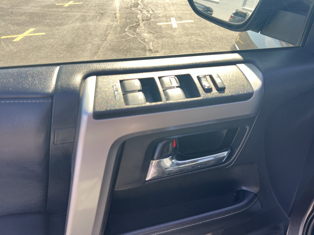 Used 2022 Toyota 4Runner SR5 Premium w/ Moonroof Package image 12