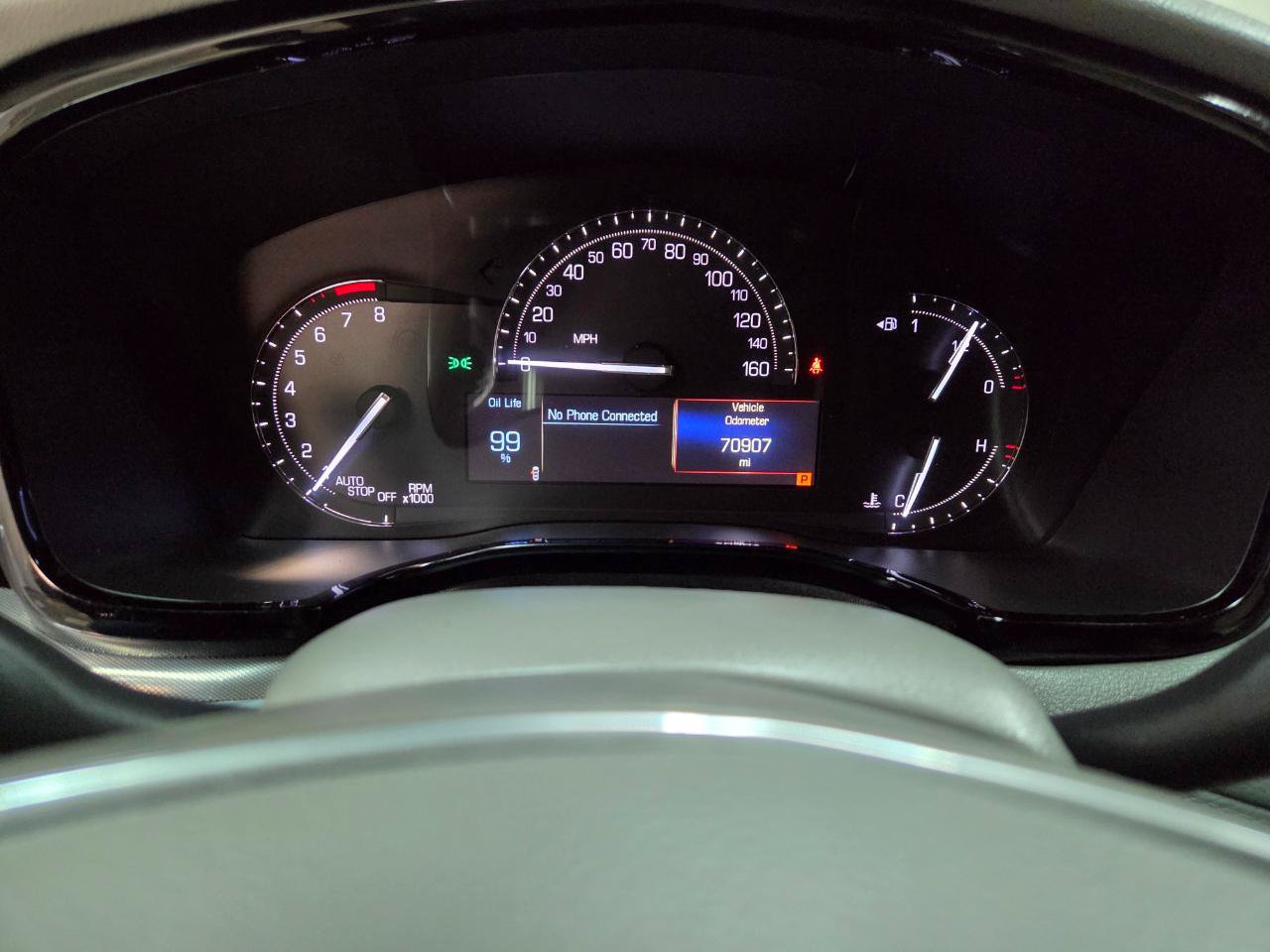 Used 2017 Cadillac XT5 Premium Luxury w/ Advanced Security Package AWD/4WD image 10