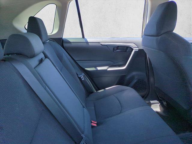 Certified 2021 Toyota RAV4 LE AWD/4WD image 19