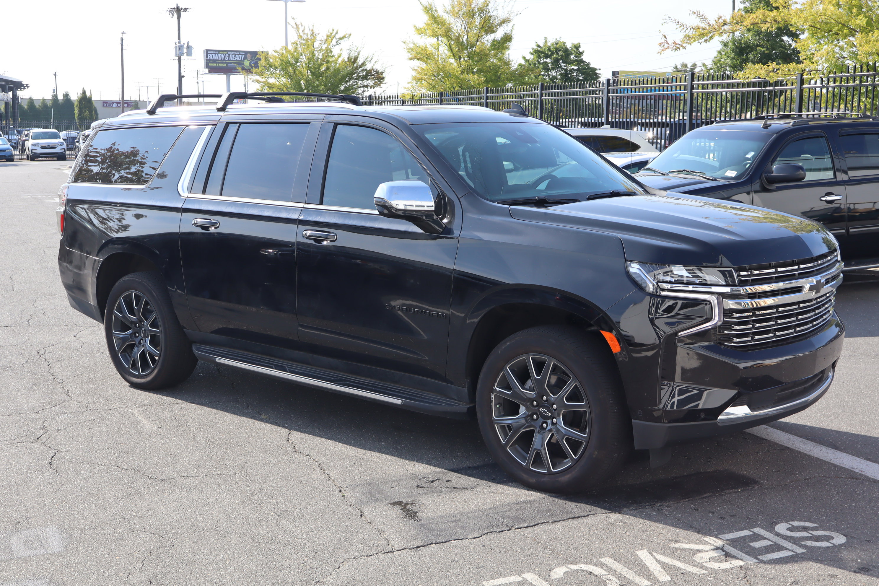 Certified 2024 Chevrolet Suburban Premier w/ Advanced Technology Package image 2