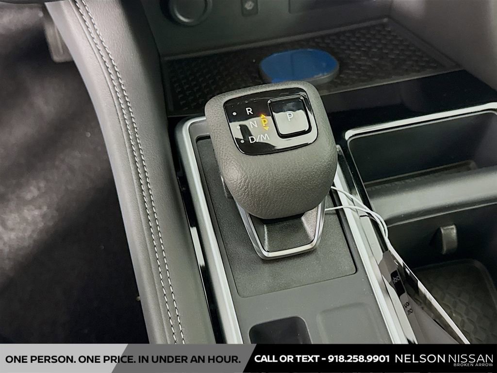 New 2026 Nissan Pathfinder Platinum image 16