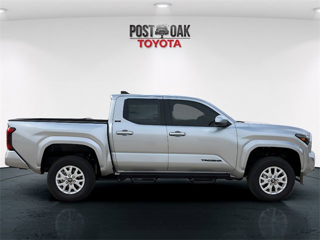 New 2026 Toyota Tacoma SR5 image 8